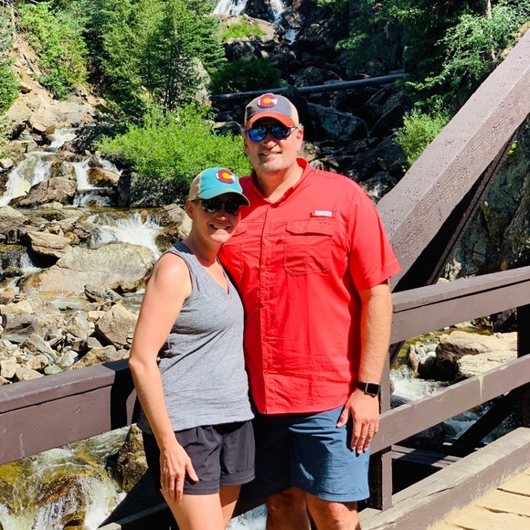 Meet your Posher, Liz - Picture 1 of 1